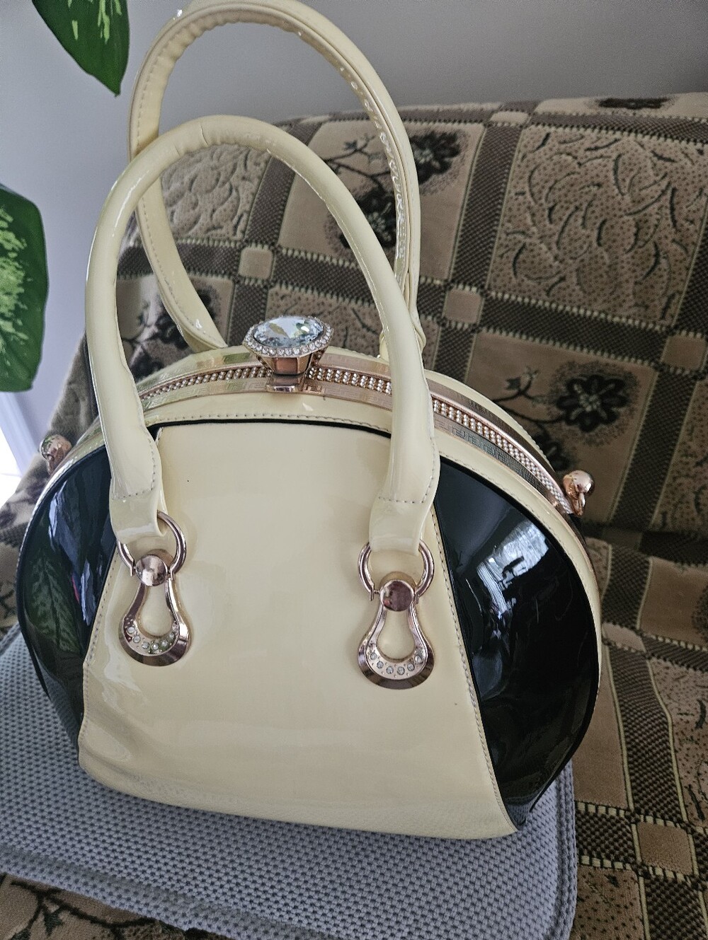Elegant Patent Handbag With Crystal Clasp